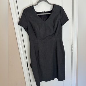 Chic Charcoal Midi Office Dress 87% Wool Size 10 Women’s